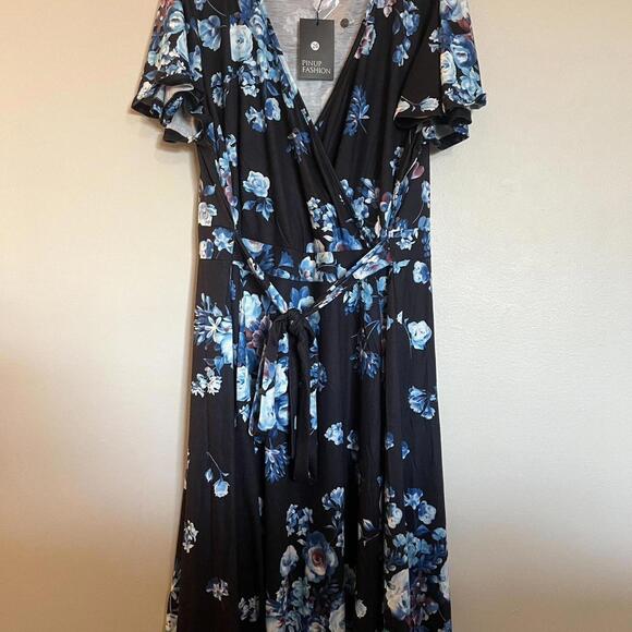 Navy blue floral dress - Picture 2 of 6